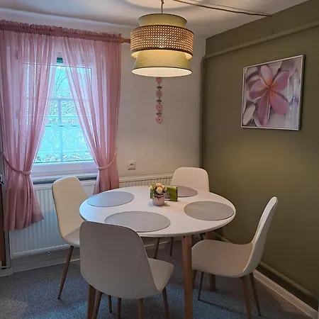 Apartment Fuer 4 Personen 35 M² *