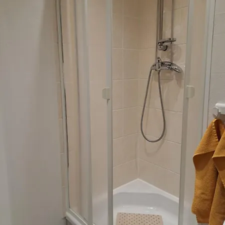 Fuer 4 Personen 35 M² Apartman