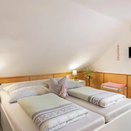 Fuer 4 Personen 35 M²