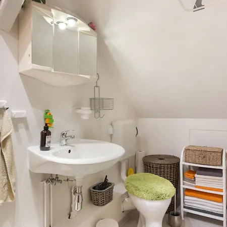 Apartment Fuer 4 Personen 35 M² *
