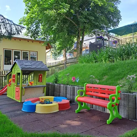 Fuer 4 Personen 35 M² Apartment Oberwiesenthal